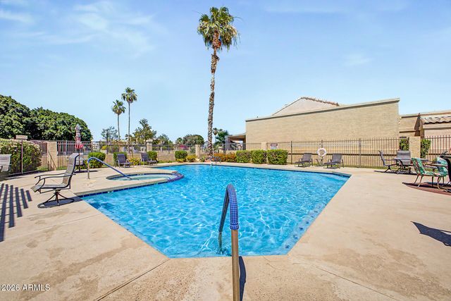 9032 W PORT ROYALE Lane, Peoria, AZ 85381