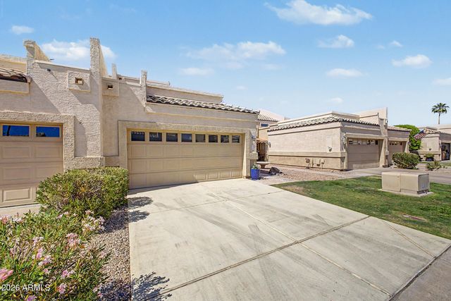 9032 W PORT ROYALE Lane, Peoria, AZ 85381