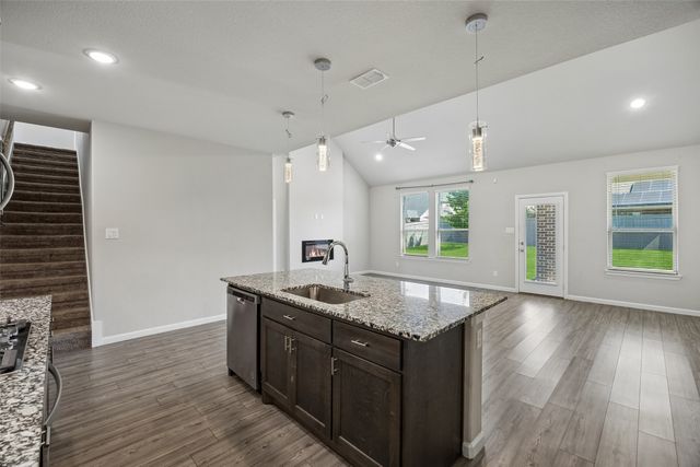 4306 Lombardy Drive, Venus, TX 76084