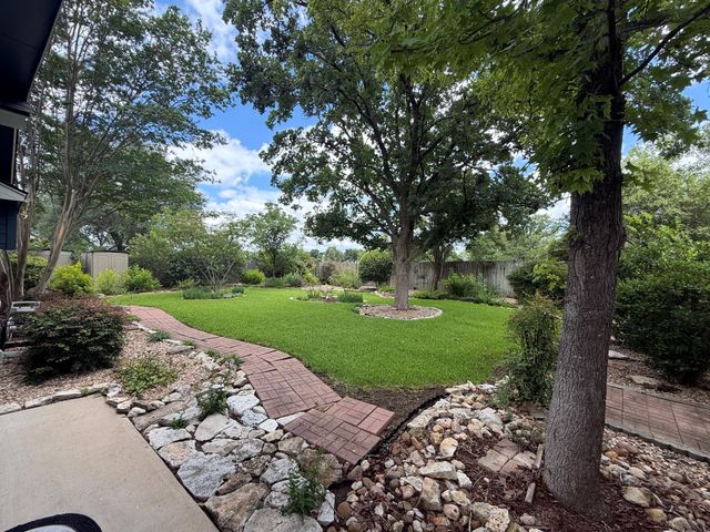 820 Russet Valley DR, Cedar Park, TX 78613