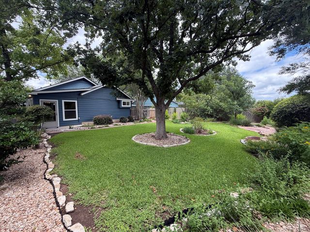 820 Russet Valley DR, Cedar Park, TX 78613