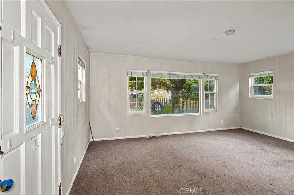 2913 W Chandler Boulevard, Burbank, CA 91505 — photo 3