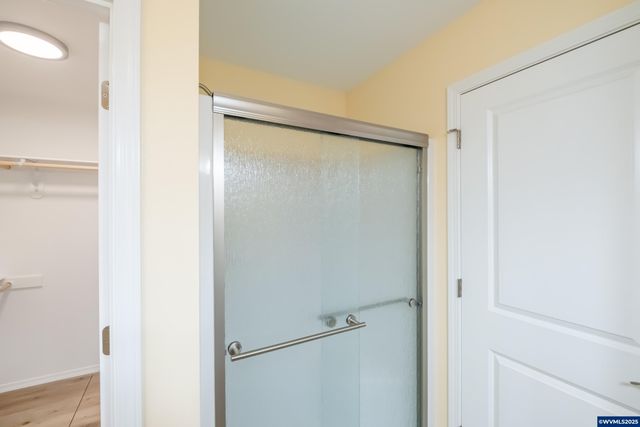 2037 Waterford St SE, Albany, OR 97322