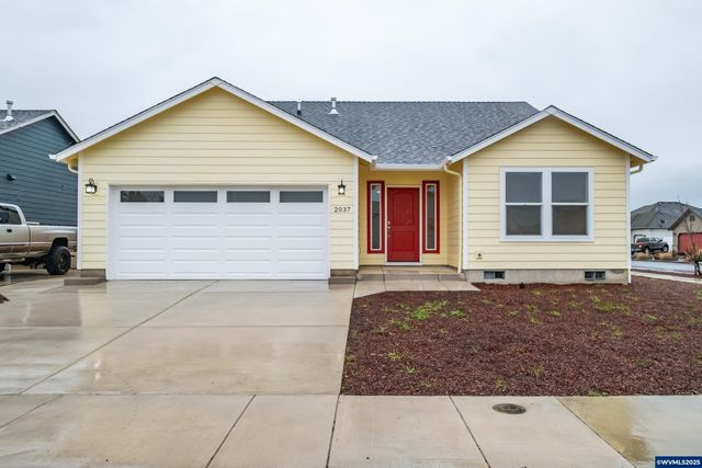 2037 Waterford St SE, Albany, OR 97322