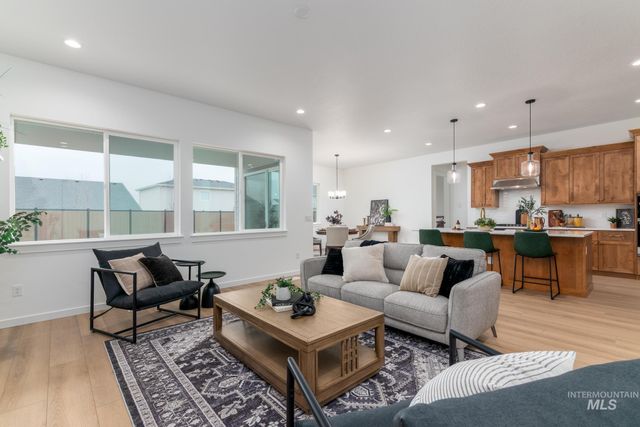 9767 W Nicasio Dr, Star, ID 83669