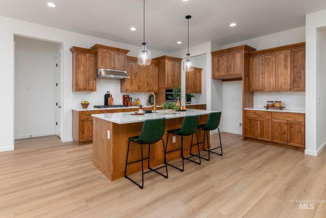 9767 W Nicasio Dr, Star, ID 83669