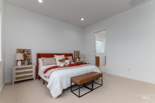 9767 W Nicasio Dr, Star, ID 83669