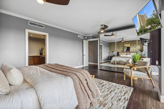 6211 W Northwest 701, Dallas, TX 75225