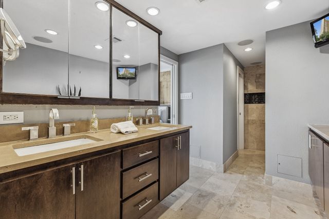 6211 W Northwest 701, Dallas, TX 75225