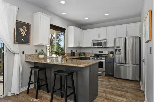 20 Wild Lilac Lane, Rancho Santa Margarita, CA 92688