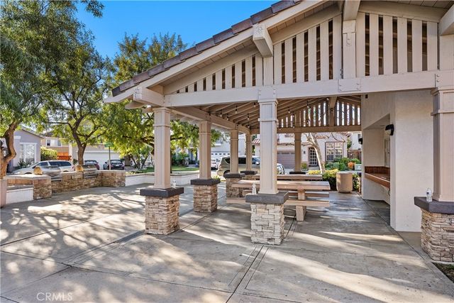 20 Wild Lilac Lane, Rancho Santa Margarita, CA 92688