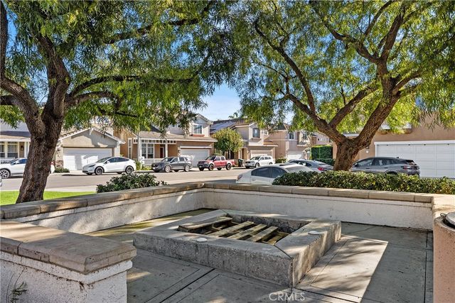 20 Wild Lilac Lane, Rancho Santa Margarita, CA 92688