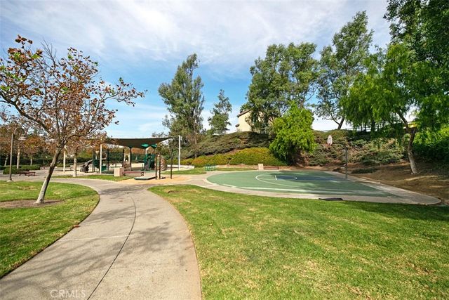 20 Wild Lilac Lane, Rancho Santa Margarita, CA 92688