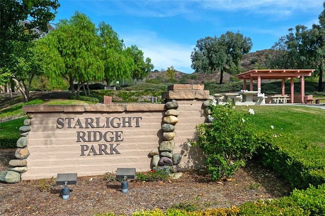 20 Wild Lilac Lane, Rancho Santa Margarita, CA 92688