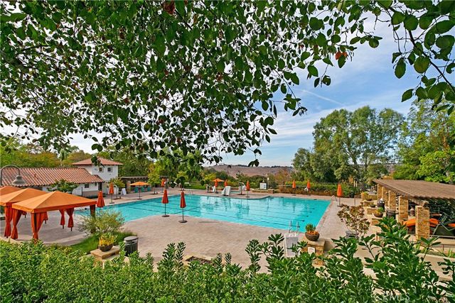 20 Wild Lilac Lane, Rancho Santa Margarita, CA 92688