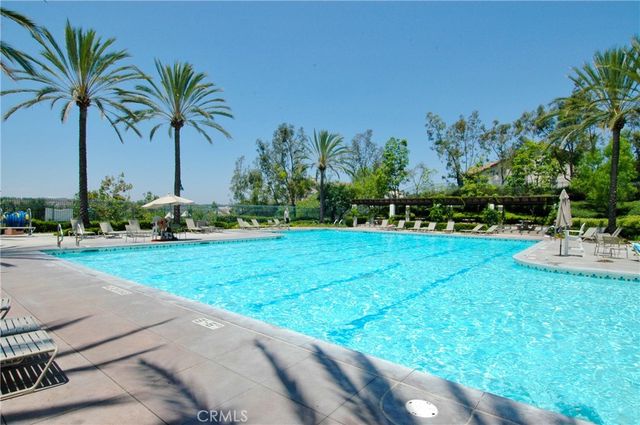 20 Wild Lilac Lane, Rancho Santa Margarita, CA 92688