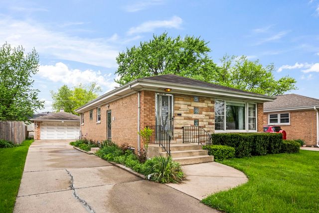 8436 N ORIOLE Avenue, Niles, IL 60714