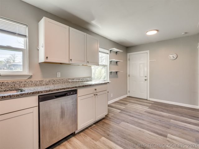 250 E 51st Place North, Tulsa, OK 74126