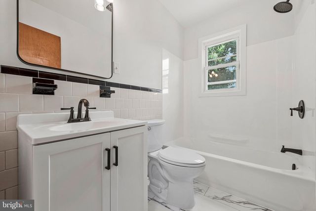 1911 HOUSTON ST, Capitol Heights, MD 20743