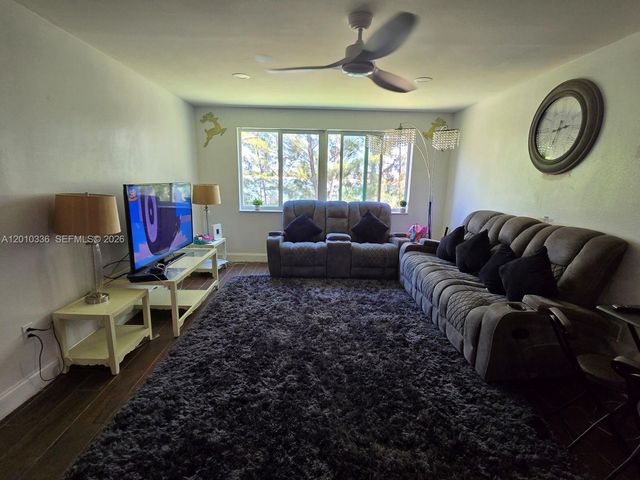14820 Naranja Lakes Blvd D2H, Homestead, FL 33032