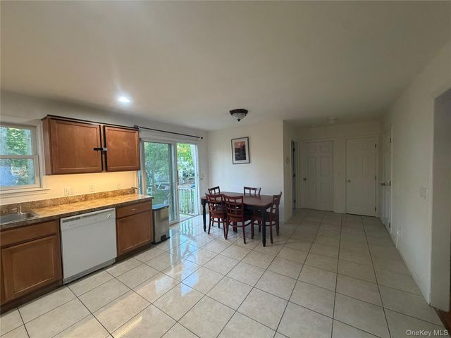 58 Flanders Boulevard, Riverhead, NY 11901