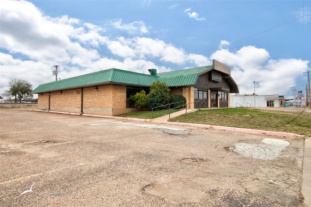 4223 N 1st Street, Abilene, TX 79603