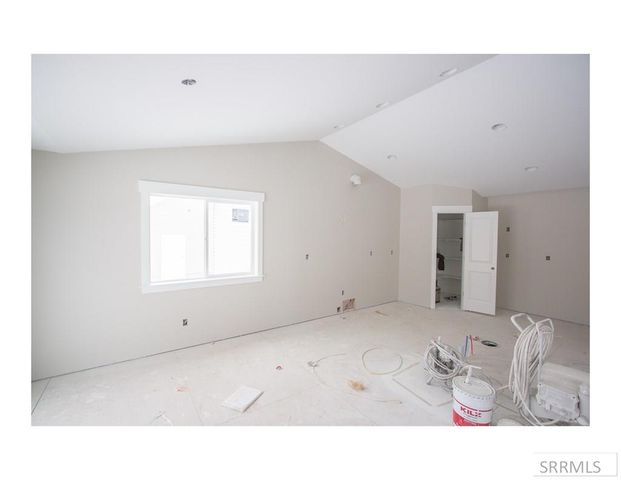 4542 Greystone Lane, Idaho Falls, ID 83404