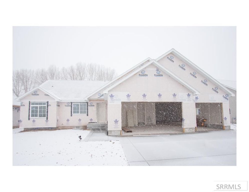 4542 Greystone Lane, Idaho Falls, ID 83404