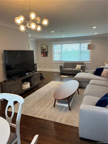 68 Henry Avenue LEFT SIDE, Harrison, NY 10528