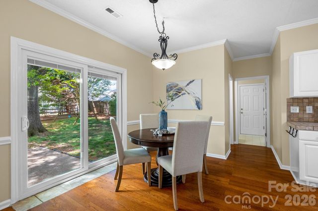 8501 Tonawanda Drive, Charlotte, NC 28277