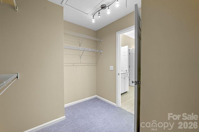 8501 Tonawanda Drive, Charlotte, NC 28277