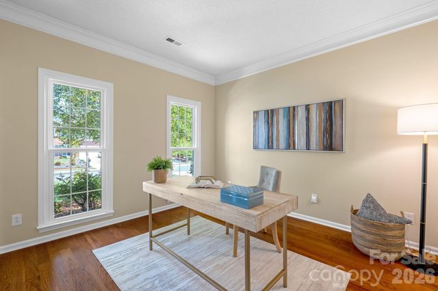 8501 Tonawanda Drive, Charlotte, NC 28277