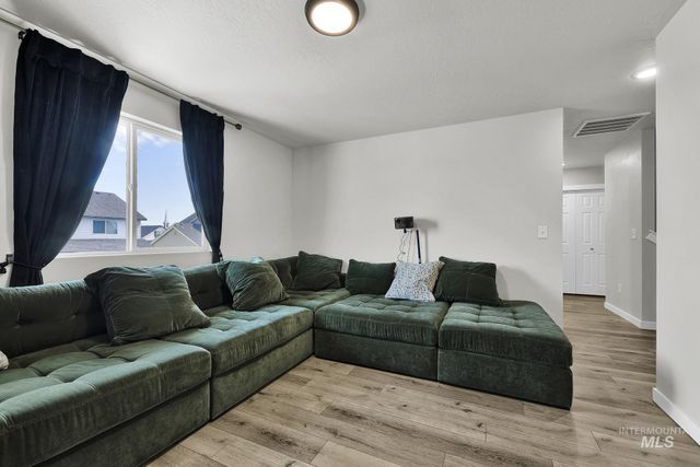 13588 S Woodwind Ave, Nampa, ID 83651