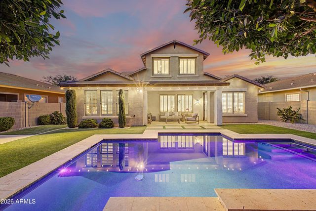 3853 E COMSTOCK Drive, Gilbert, AZ 85296