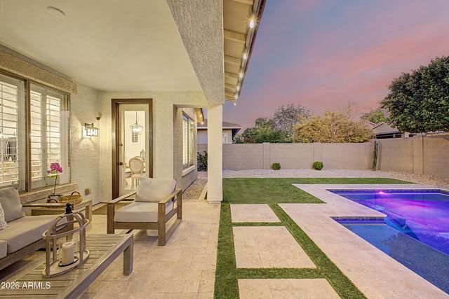 3853 E COMSTOCK Drive, Gilbert, AZ 85296