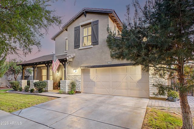 3853 E COMSTOCK Drive, Gilbert, AZ 85296