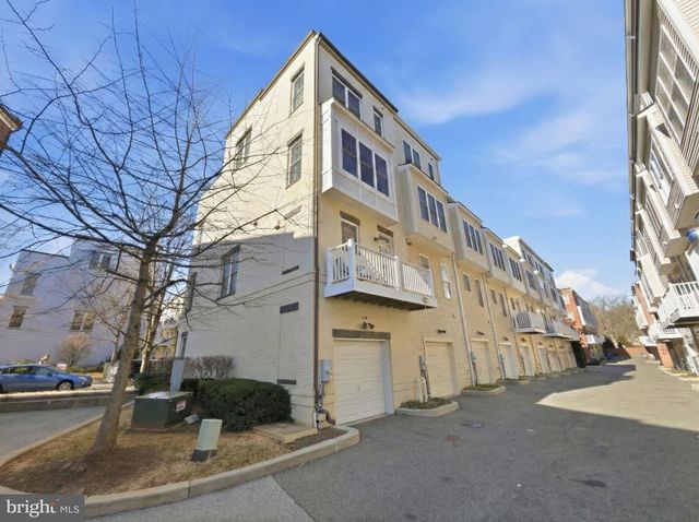 3101 CHANCELLOR'S WAY NE, Washington, DC 20017