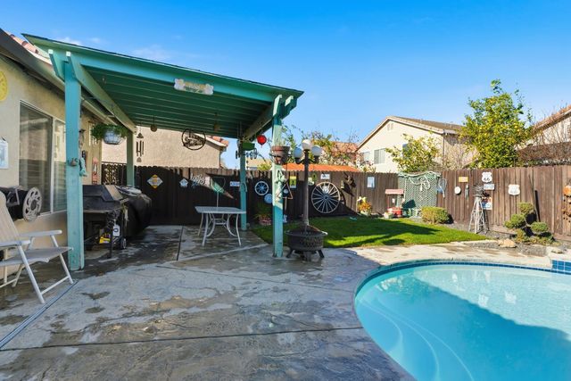 2421 Martin Anthony Ct, Tracy, CA 95377