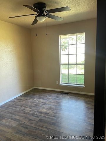 337 Tandy Walker Road, Durant, OK 74701