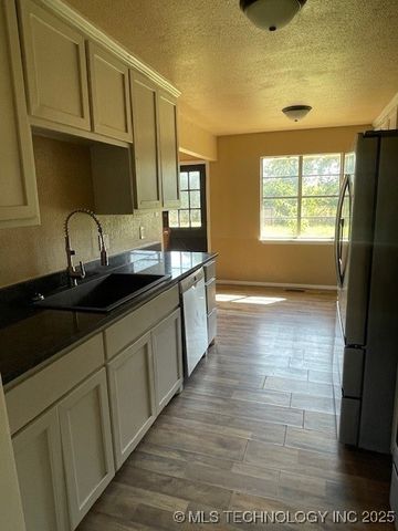 337 Tandy Walker Road, Durant, OK 74701