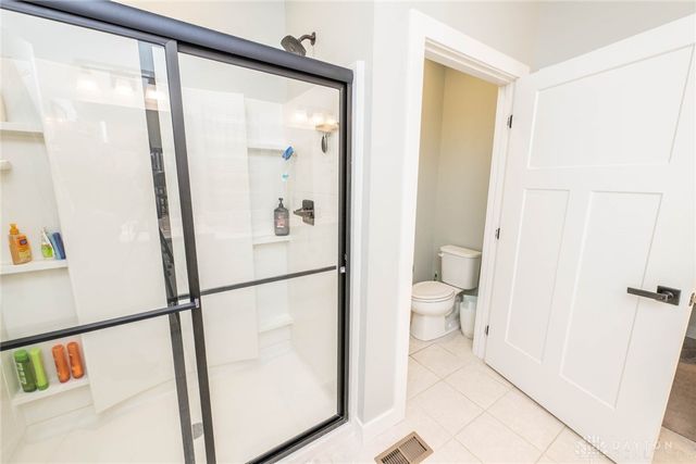 1112 Red Maple Drive, Troy, OH 45373