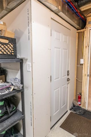 1112 Red Maple Drive, Troy, OH 45373