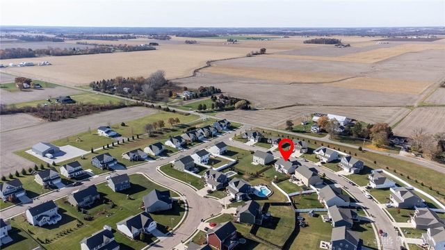 1112 Red Maple Drive, Troy, OH 45373