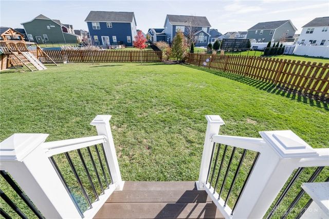 1112 Red Maple Drive, Troy, OH 45373