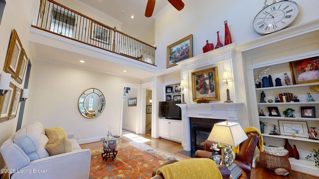 10602 Kings Crown Dr, Prospect, KY 40059