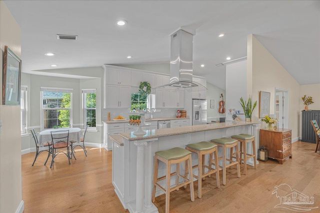 2625 Semoran Dr, Pensacola, FL 32503