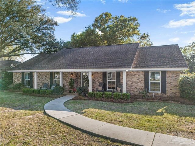 2625 Semoran Dr, Pensacola, FL 32503