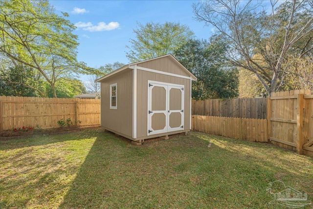 2625 Semoran Dr, Pensacola, FL 32503