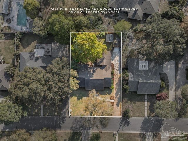 2625 Semoran Dr, Pensacola, FL 32503