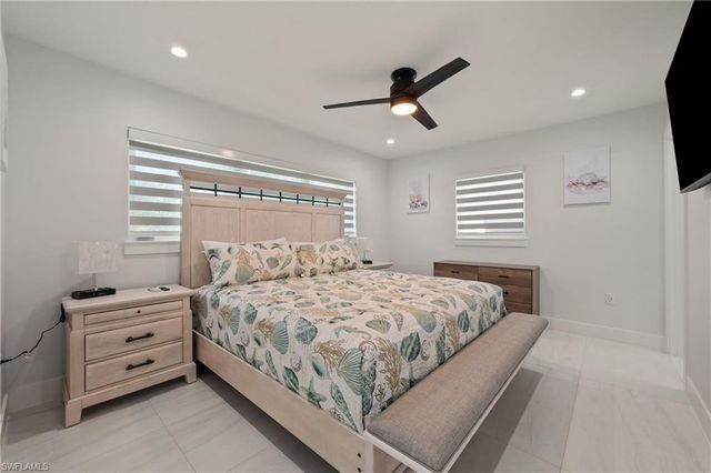 139 San Salvador ST, Naples, FL 34113